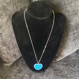 Chic Blue Heart Pendant Necklace